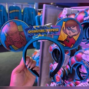 NWT Disney Parks Ears - Disney Celebrate Heros